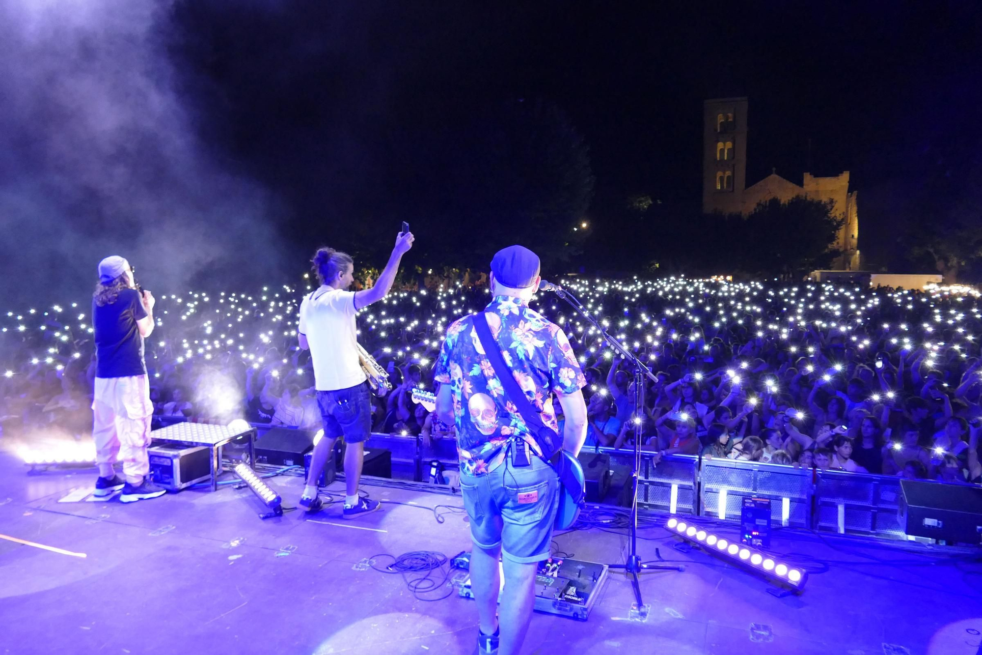 La segona Bertranada Fest congrega unes 8.000 persones als concerts de Ginestà i Búhos