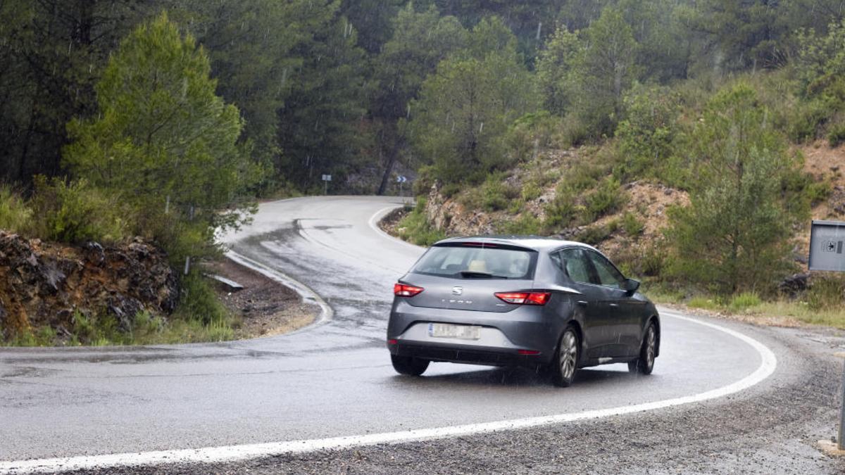 Un tramo de la carretera de Quesa, en una imagen de archivo.