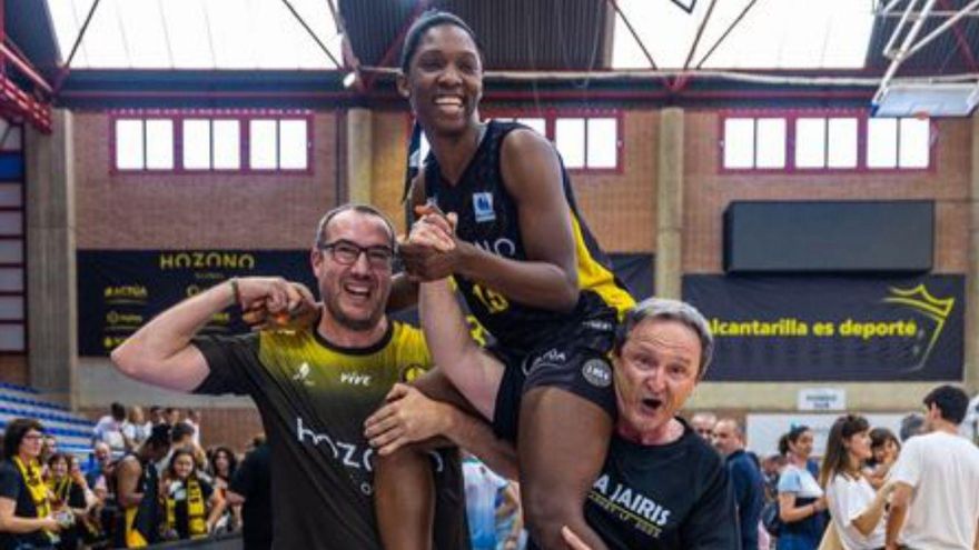 Lashann Higgs se despide del Hozono Global Jairis tras lograr la permanencia