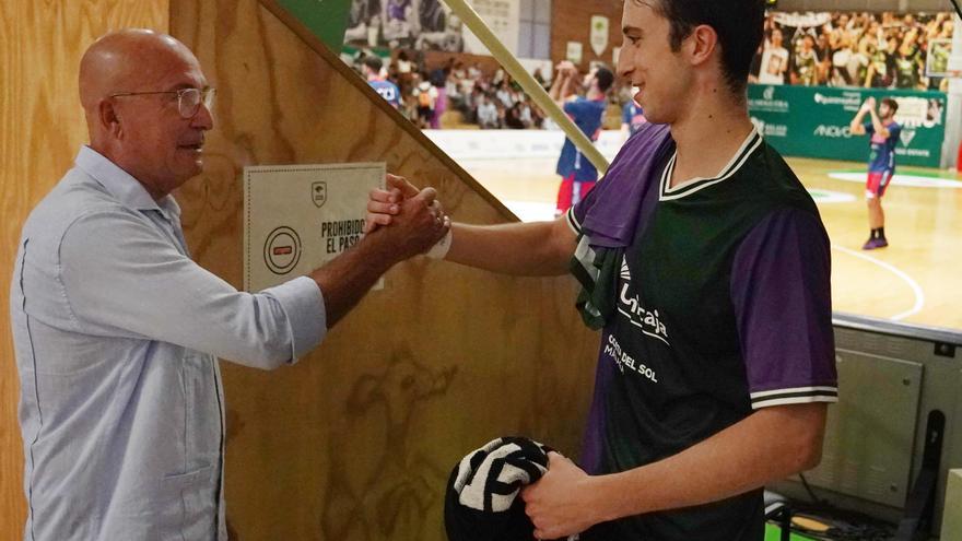 El Unicaja cede a Rafa Santos al CB Morón de la LEB Plata