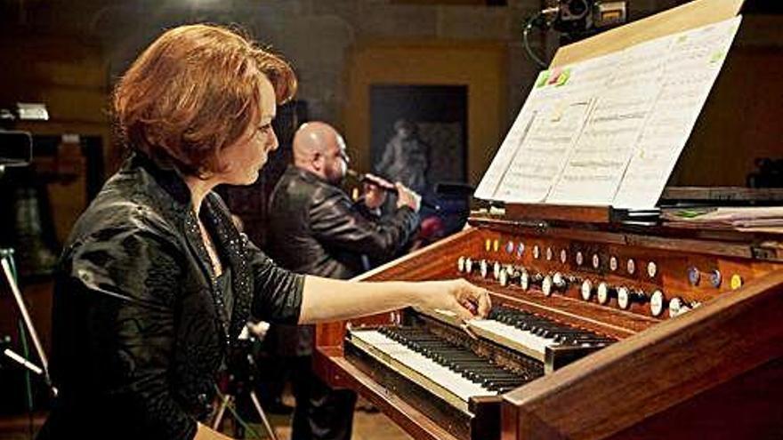 L&#039;organista russa Marina Omelchenko