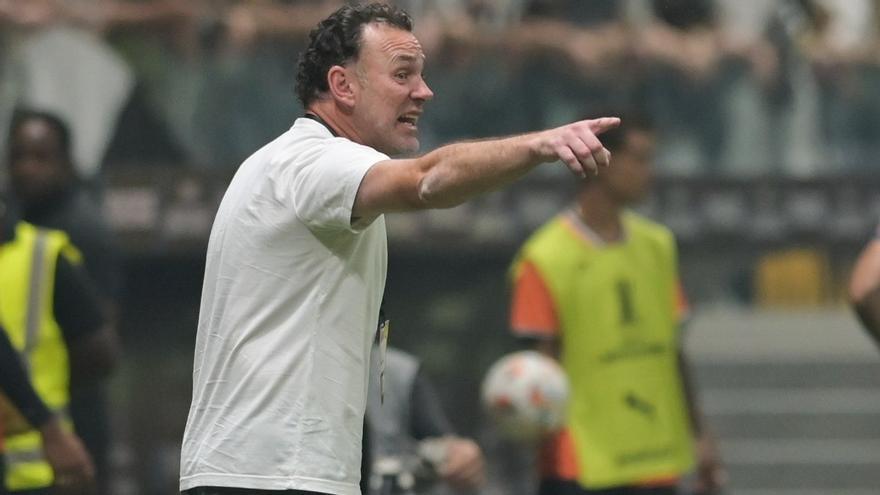 Gabriel Milito: "Gallardo tiene algo especial con la Copa Libertadores, transmite valentía"