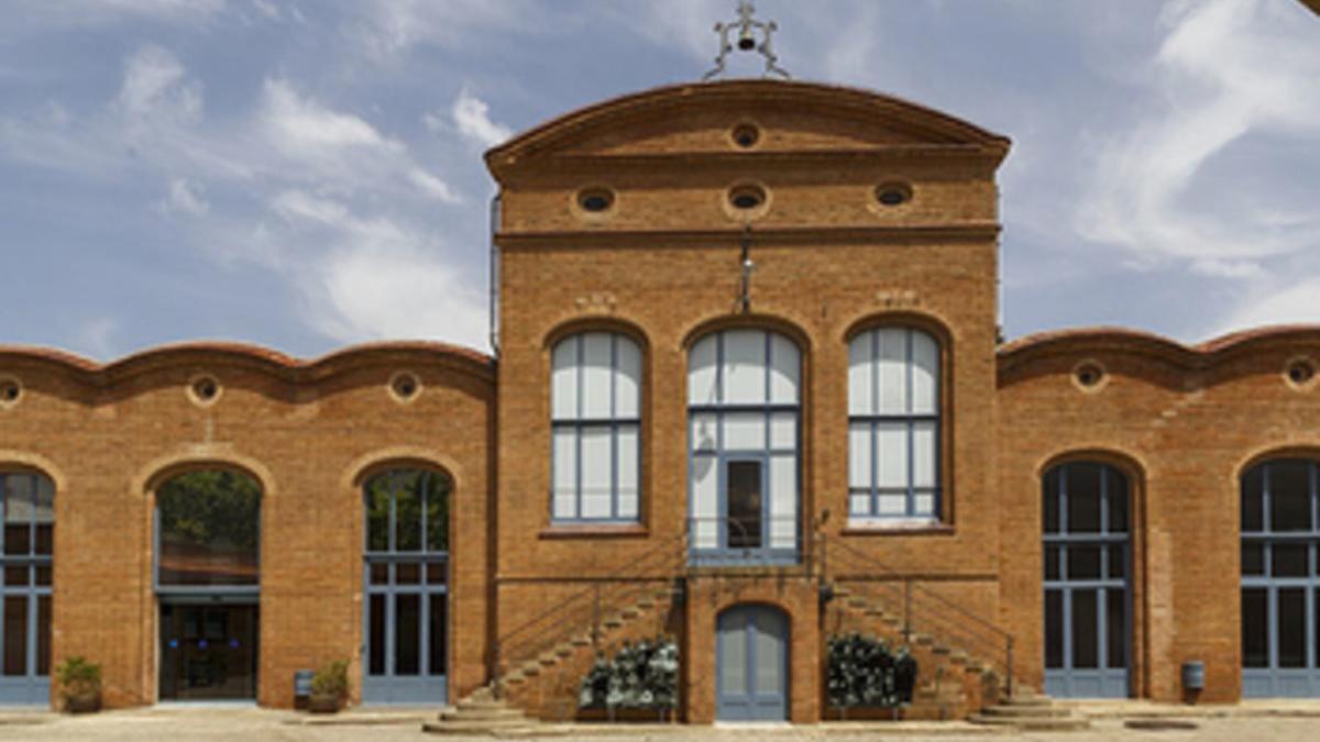 Fachada del Museo Nacional de la Ciencia y de la Técnica de Catalunya en Terrassa.