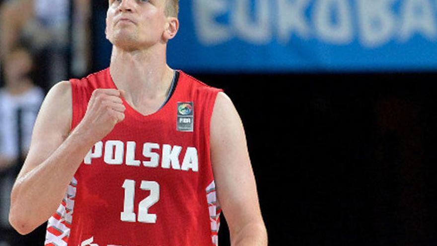 Adam Waczynski, con la camiseta de la selección de Polonia.