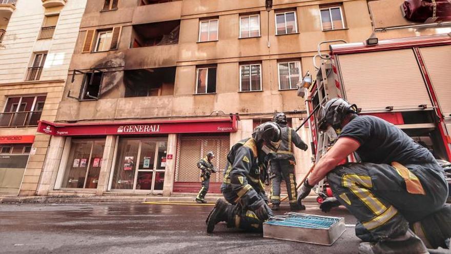 Un incendio en una vivienda de Santa Cruz crea alarma entre los vecinos