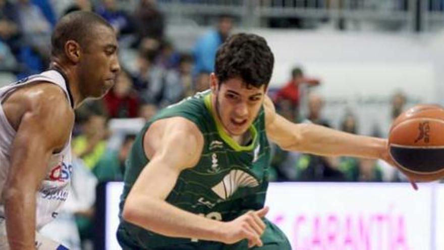 Abrines, de largo, fue el mejor del partido por Unicaja.