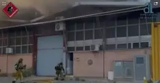 Incendio en una empresa de calzado de Elche
