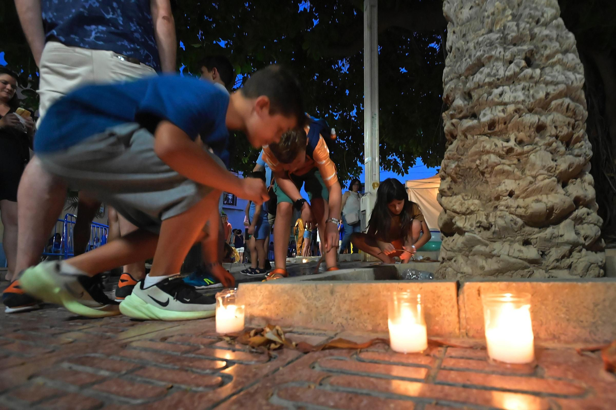 La conmemoración de los cien años de la llegada del alumbrado público en el barrio de San Gabriel, en imágenes