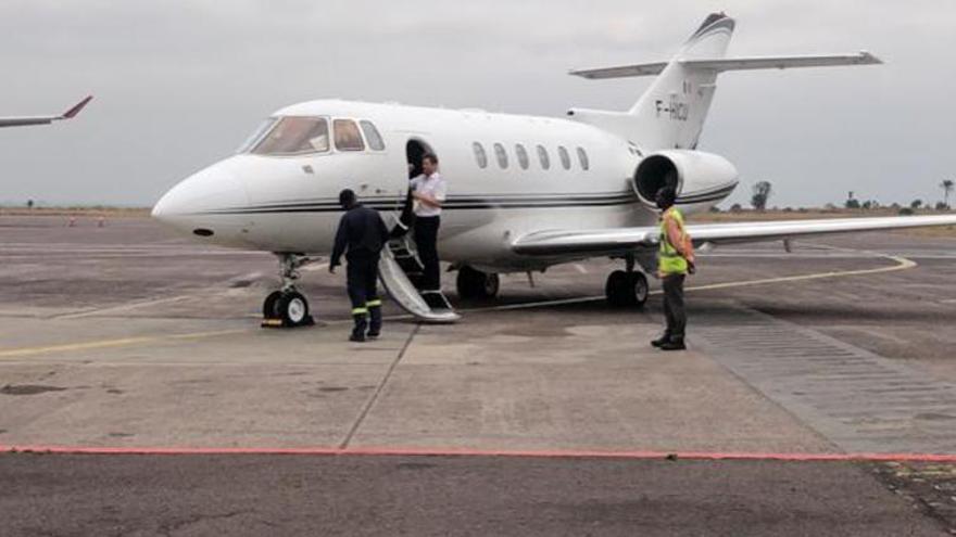 Candelas Varela fue trasladada a España desde Congo en un avión medicalizado.