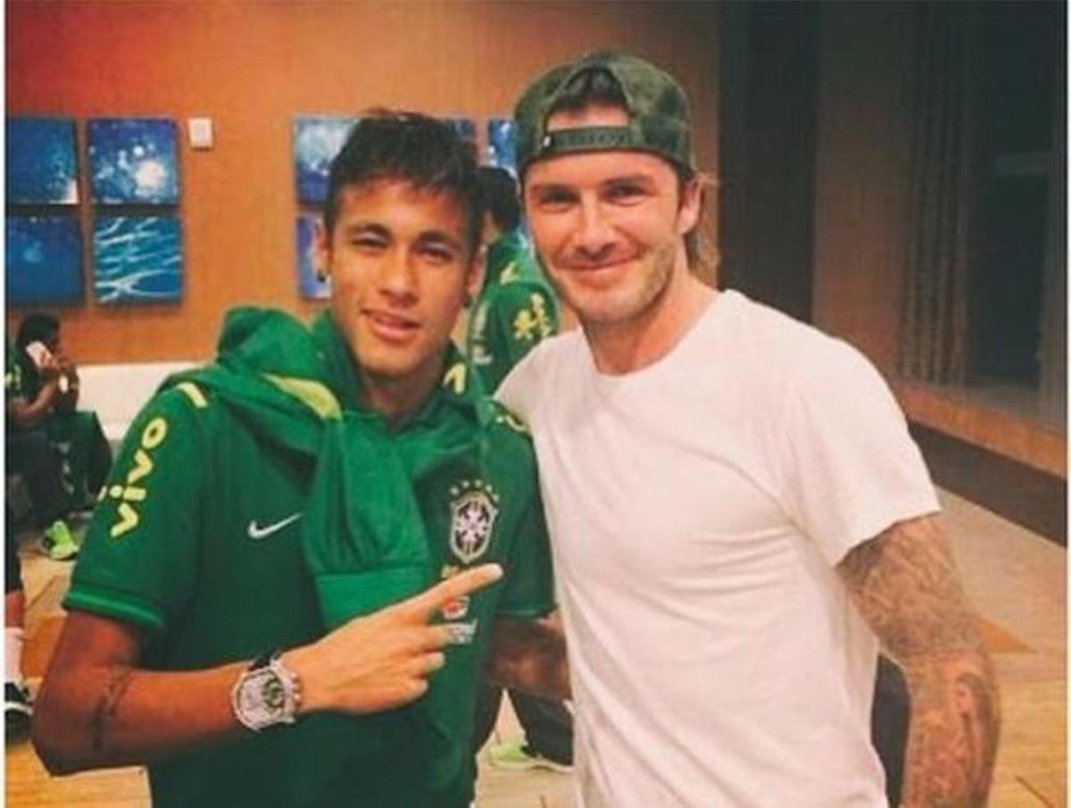 Neymar Júnior felicita Beckham amb una foto a Instagram.