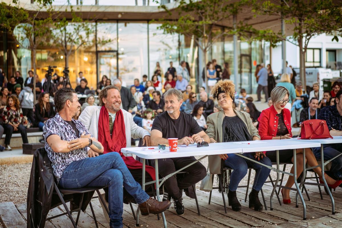 Jurado en el 'III Festival de la Canción' Ibiza en Caló d’es Oli.