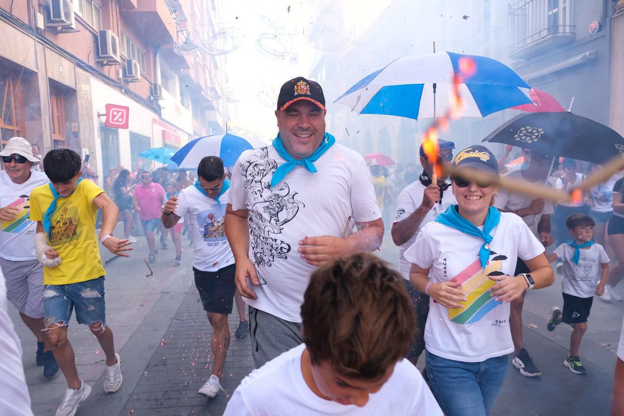 Así ha sido el "Correr la traca" y la suelta de globos de las Fiestas Mayores de Elda