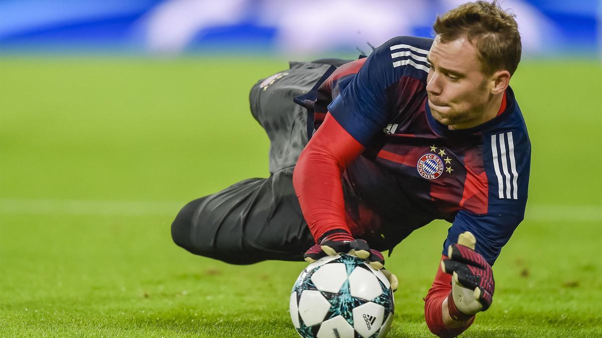 Manuel Neuer vuelve a participar en parte del entrenamiento con el Bayern