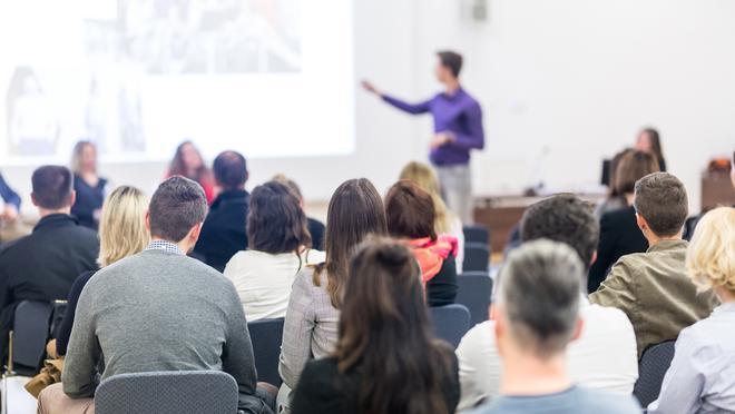 Seminario de Negocios y Emprendimiento