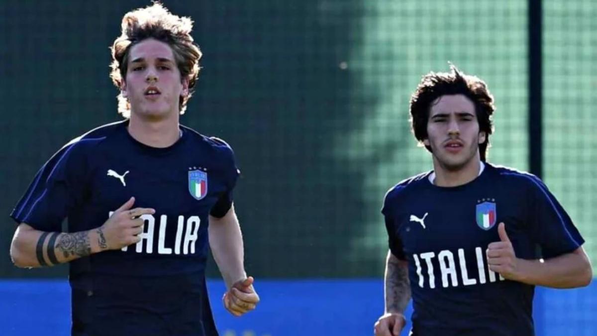 Zaniolo y Tonali, en un entrenamiento de la selección italiana.