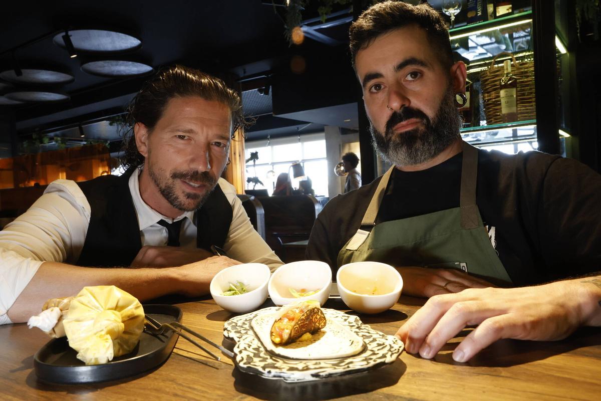EN IMÁGENES: Así se elabora el “Bocado Atlántico”, la propuesta del Mamáguaja ganadora del “Gijón de Pinchos” EN IMÁGENES: Así se elabora el “Bocado Atlántico”, la propuesta del Mamáguaja ganadora del “Gijón de Pinchos”