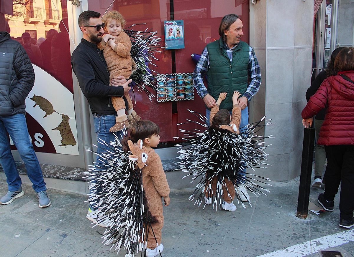 GALERÍA I Las mejores imágenes del desfile infantil del Carnaval de Alcalà