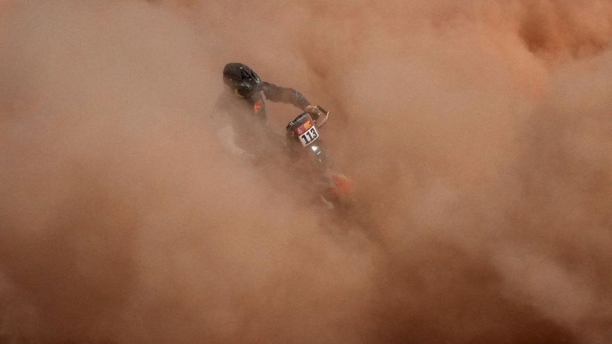 Schareina apunta al Touareg en motos
