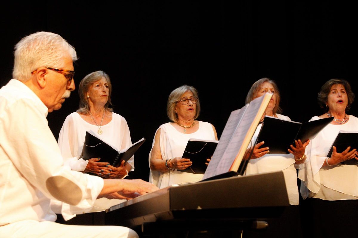 Felipe Martínez Chaves, pianista de la Coral Cabarco