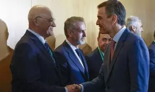 Esta podría ser la alternativa del Sabadell frente a la opa del BBVA: una operación que sería de gran calado para Asturias