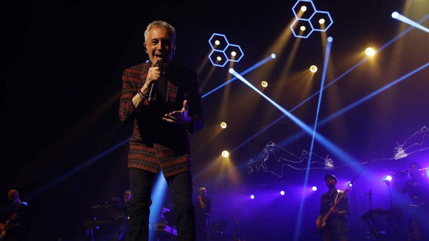 Sergio Dalma retrata la felicidad en la Laboral: &quot;Me encanta el calor y cariño de Gijón&quot;