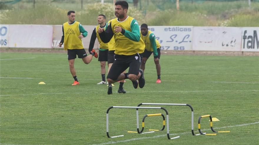 Aythami: «Estamos deseando que llegue el partido»