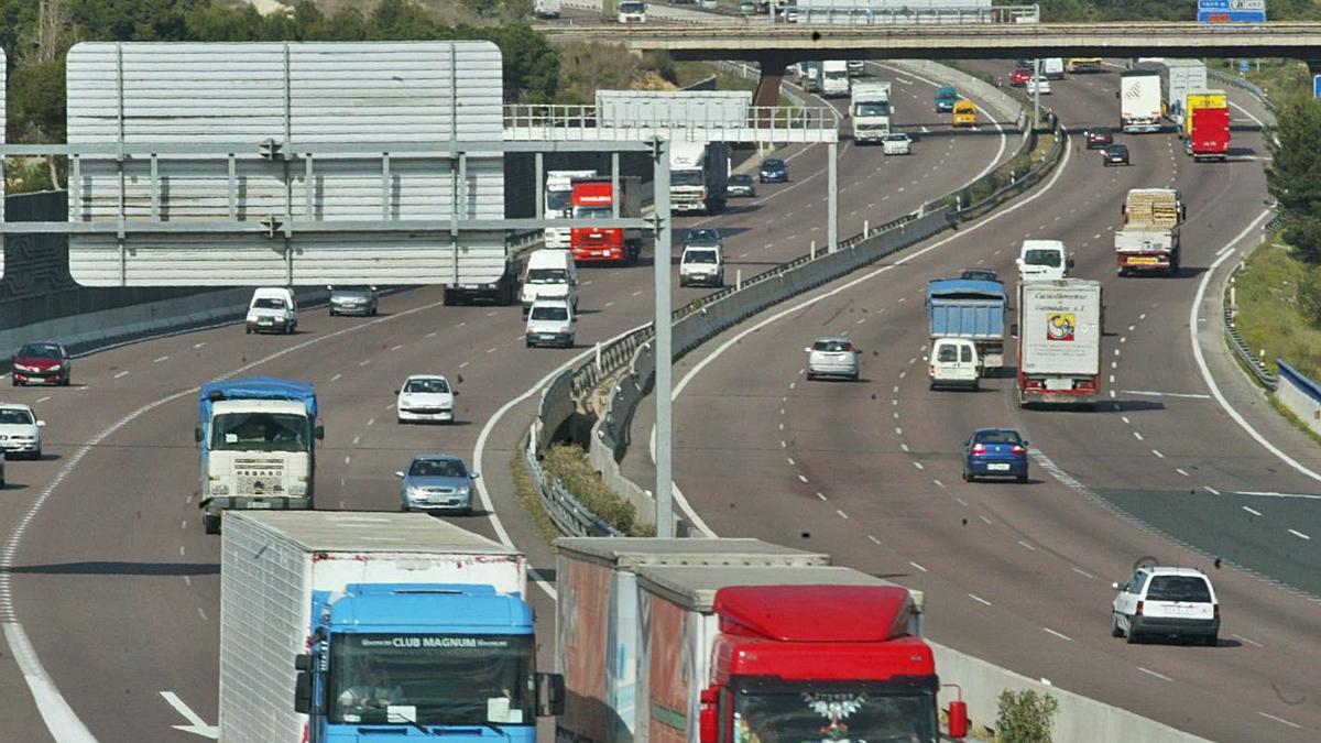 Vista general del bypass a su paso por el término de Paterna