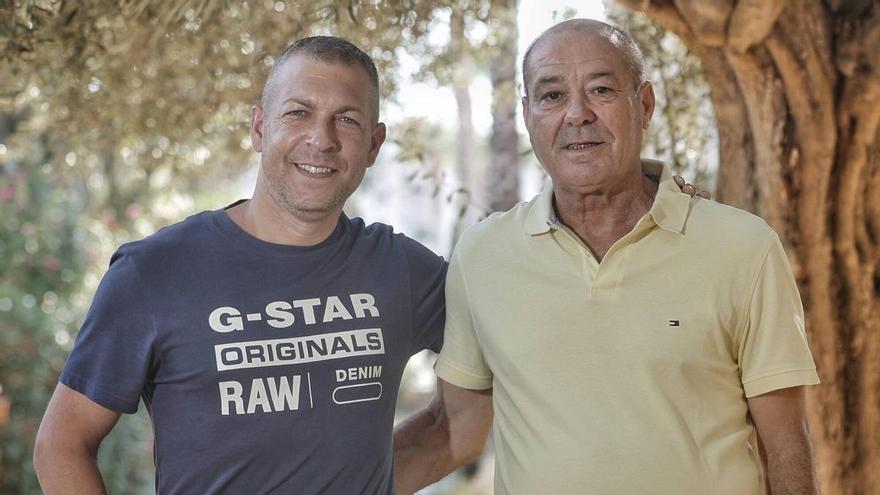Gregorio abraza al hombre que le salvó la vida hace 35 años en Mallorca: “Se ha cerrado el círculo”