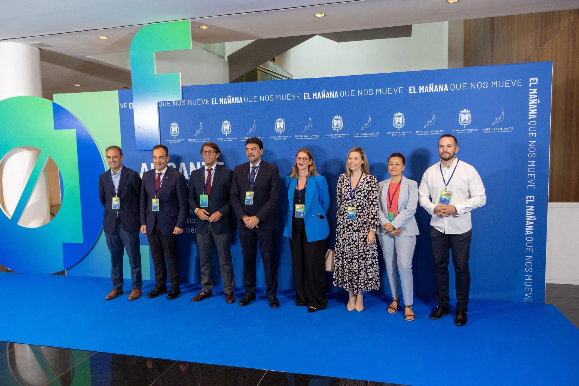 Barcala destaca el compromiso del Ayuntamiento con la digitalización en la apertura del Congreso Internacional Alicante Futura