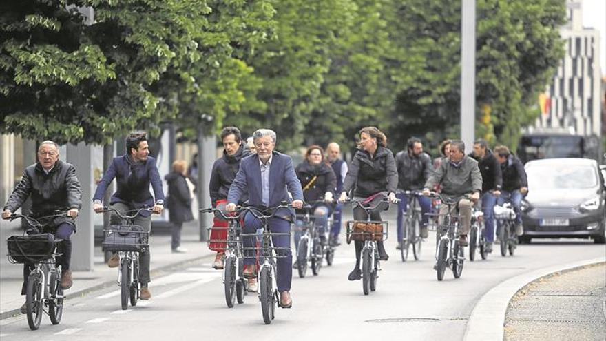 Zaragoza urge a la DGT que «pacifique» el conflicto de la bici