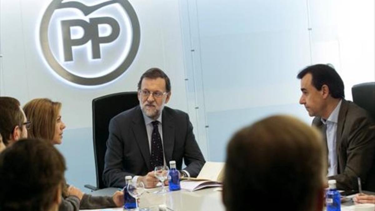 Rajoy, durante la reunión de la dirección del partido, este lunes.