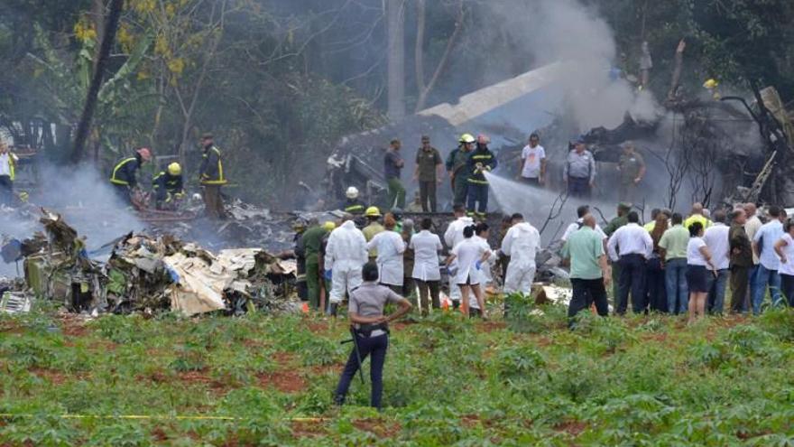 Un avión se estrella tras despegar del aeropuerto de La Habana
