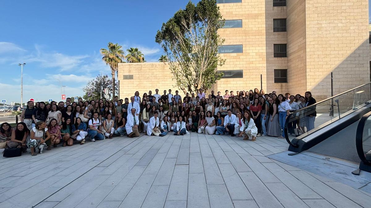 Acto de bienvenida a los nuevos residentes que se incorporan este año al hospital Reina Sofía de Córdoba.