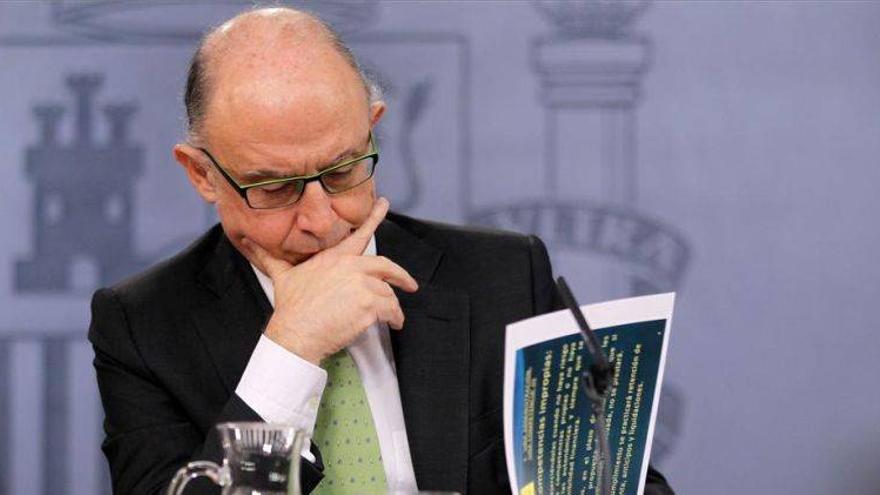 Montoro critica que algunos &quot;famosos actores&quot; no tributan en España