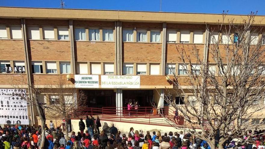 Fachada del CEIP La Fuenfresca, en Teruel.   | EL PERIÓDICO