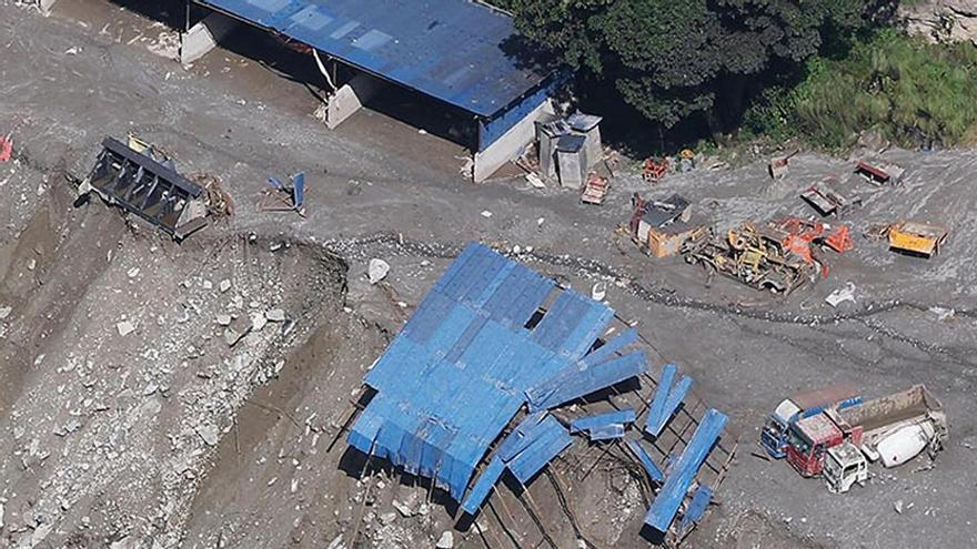 Nepal increases to 1,127 the dead and to nearly 4,900 the missing after the flood
