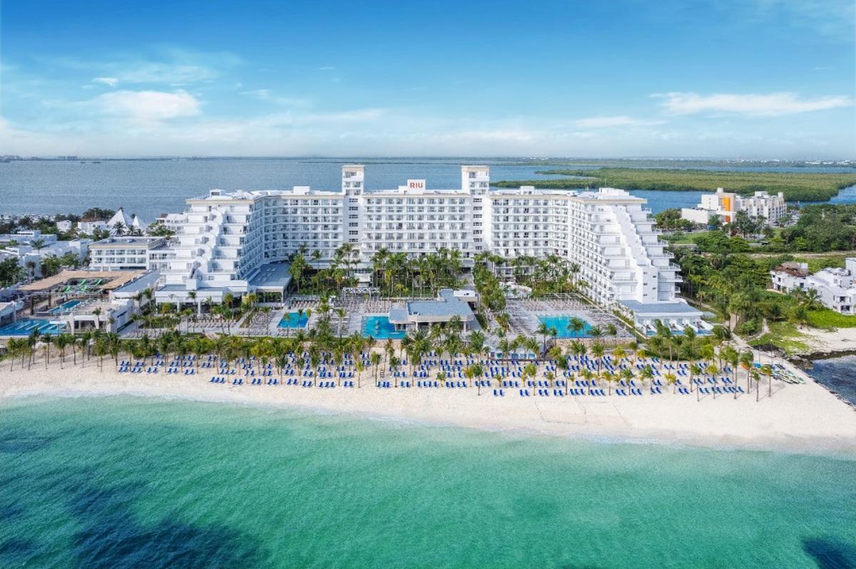 El Riu Caribe, con 506 habitaciones, en Cancún, ha sido completamente reformado.