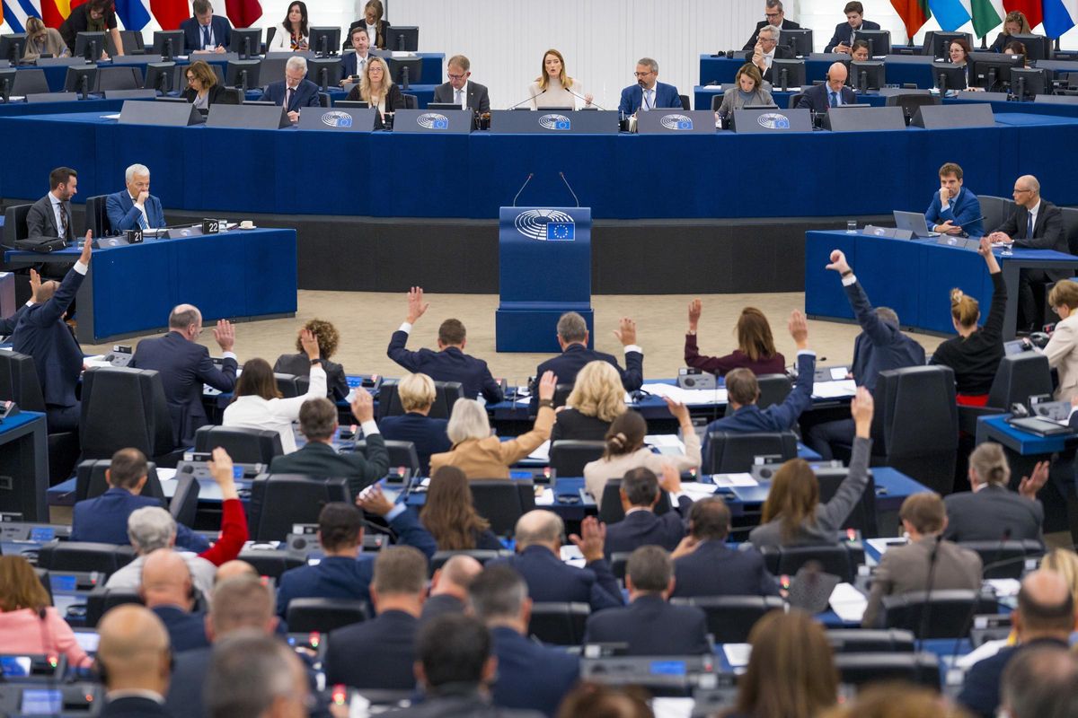 Front comú d’Illa i Pradales a la UE a favor del català, el basc i el gallec Front comú d’Illa i Pradales a la UE a favor del català, el basc i el gallec
