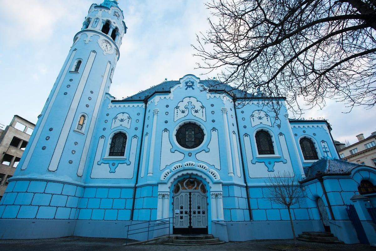 Iglesia azul