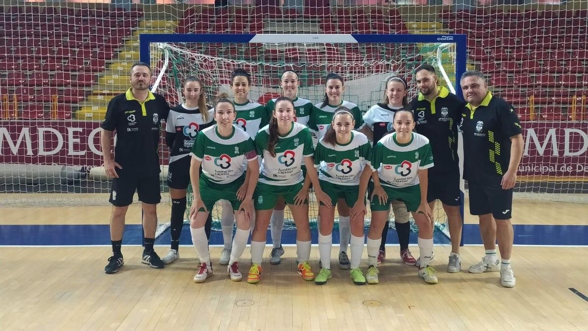 Formación del Cajasur Deportivo Córdoba en su último partido de la pasada temporada.