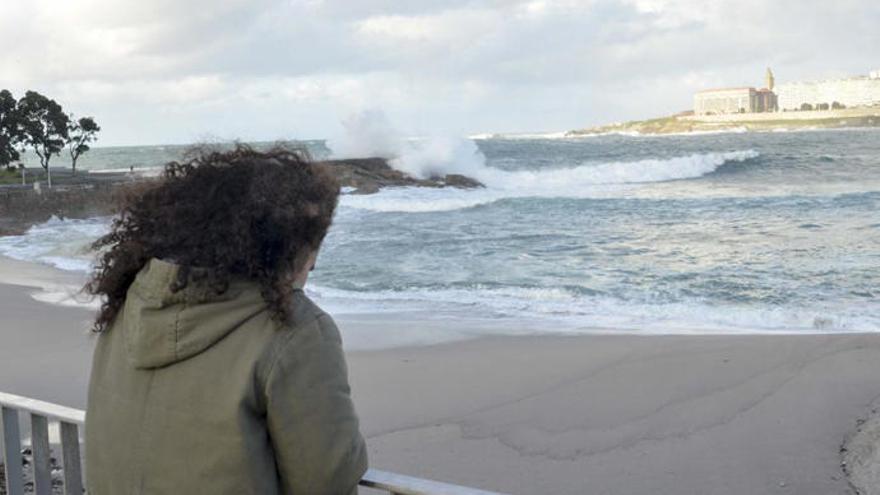 La playa coruñesa de Riazor, un día de otoño.