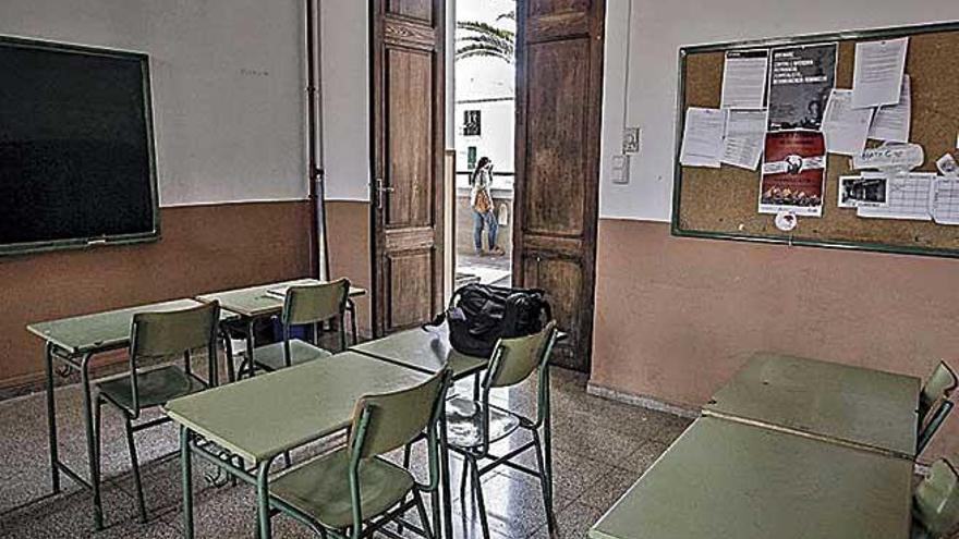 El Govern redujo las horas de clase de religiÃ³n en los colegios.