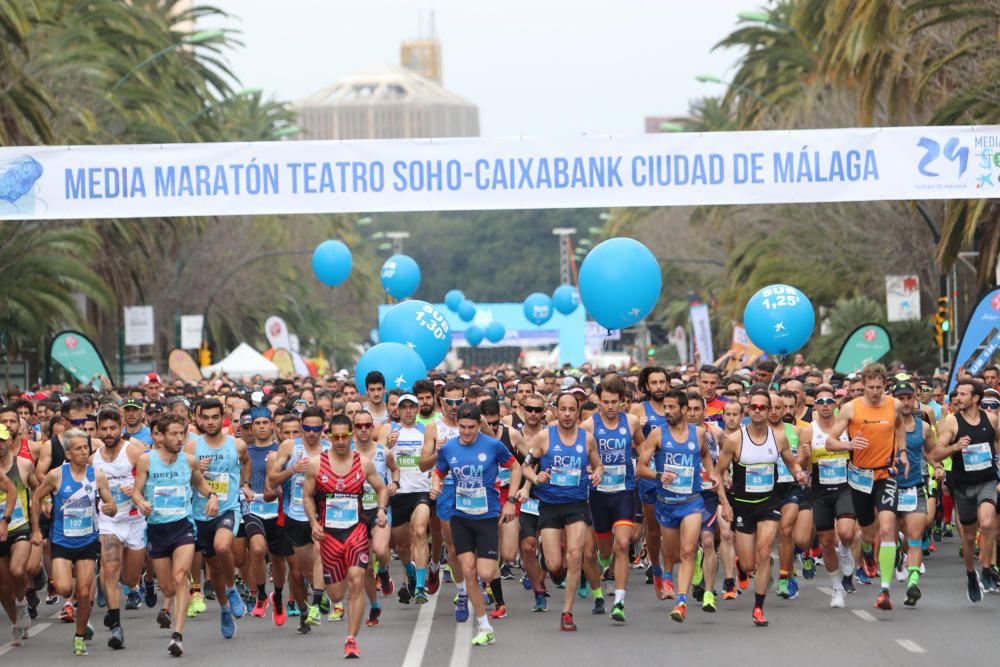 Búscate en la XXIX Media Maratón de Málaga