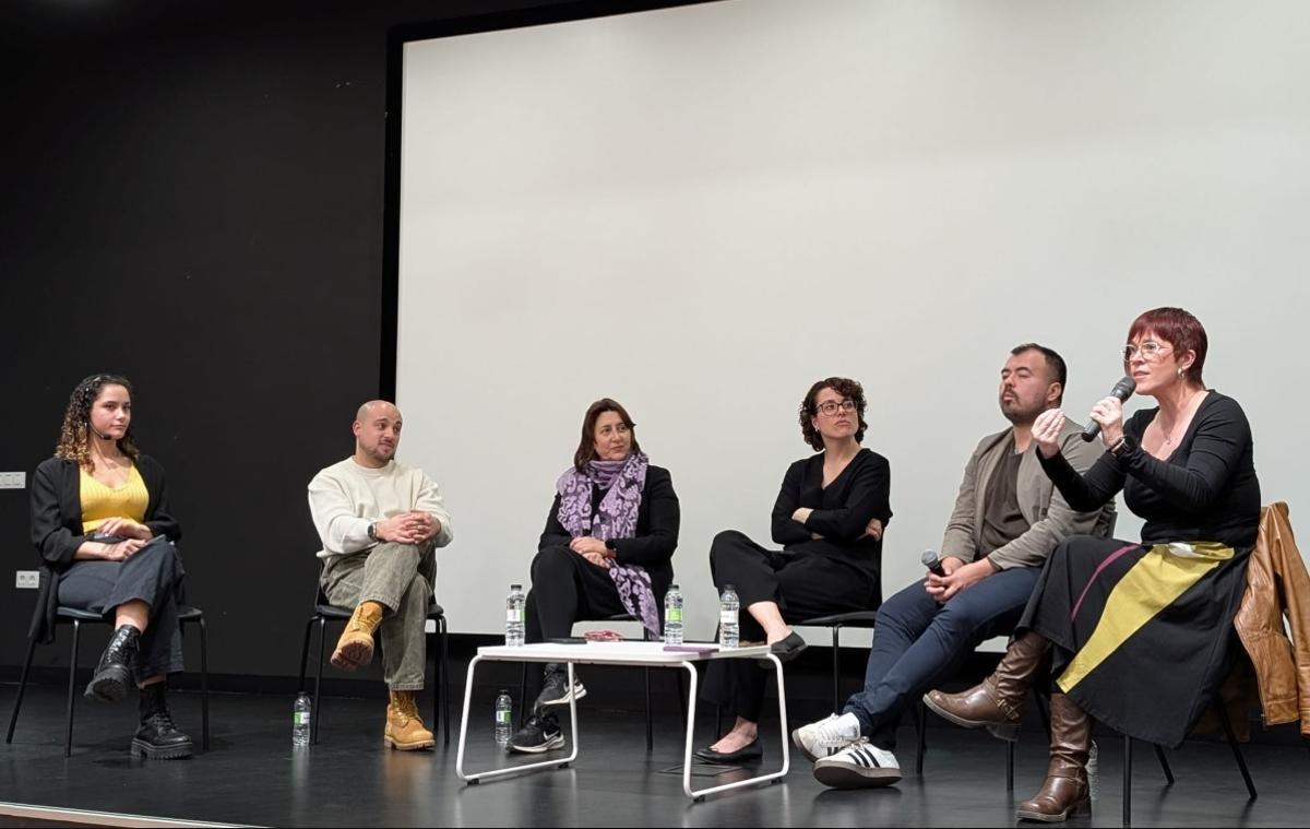 Varios cargos de Compromís y EU comparten escenario Asp