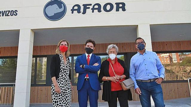Un nuevo vehículo adaptado para Afaor | IÑAKI OSORIO