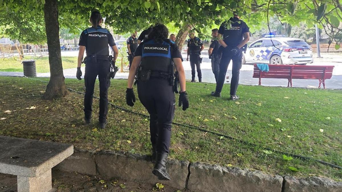 Operativo de la Policía Local de Vilagarcía.