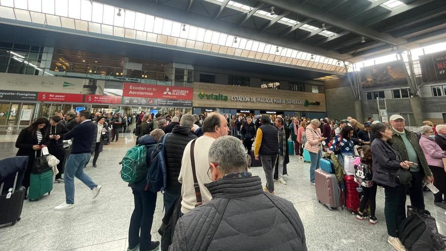 Una avería en Toledo deja 44 trenes AVE retrasados entre Andalucía y Madrid en una jornada caótica