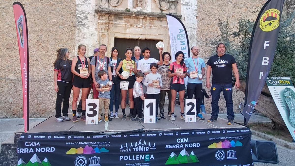 Podio de los primeros clasificados en la Cursa del Tomir, que era Campeonato de Balears