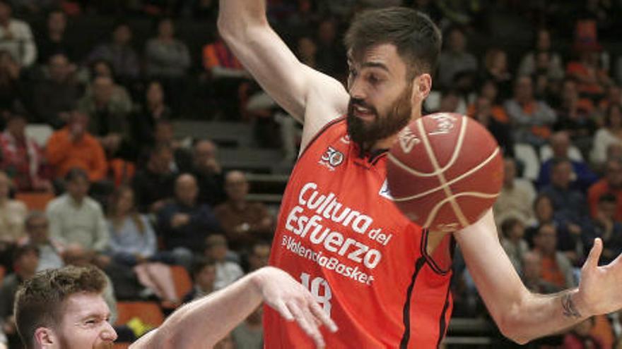 El Valencia Basket hace los deberes ante el Obradoiro