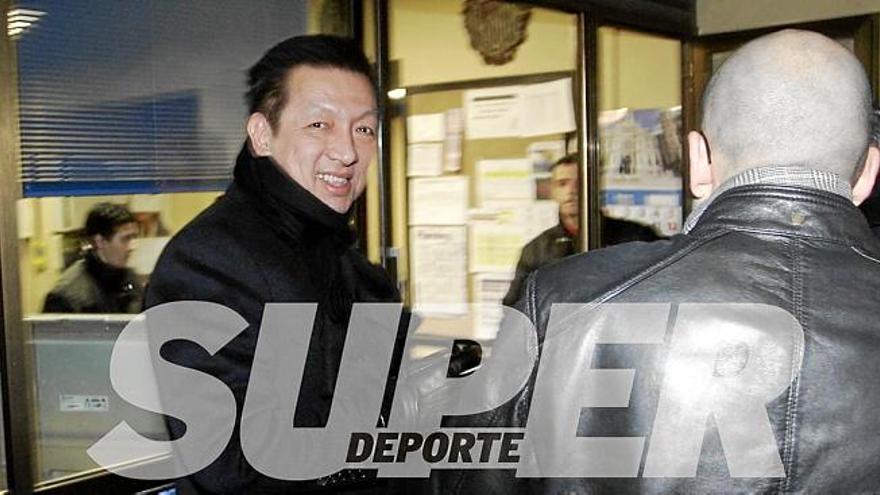 Peter Lim entrando en el Calderón